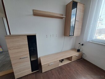 obývací stěna s LED osvětlením

 - 5