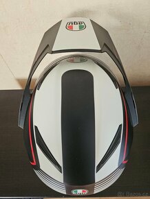 AGV - 5