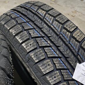 NOVÉ Zimní pneu 235/45 R17  Altenzo - 5