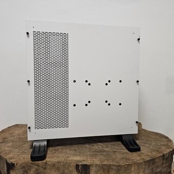 PC skříň THERMALTAKE Core P3 TG Snow Edition - 5