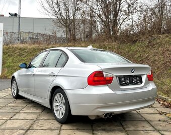 BMW E90 320i 110KW Manuál, Výhřevy, Alu R16, 131.000KM - 5