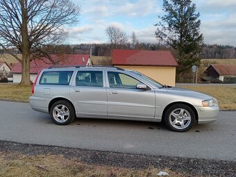 Volvo V70 D5 - 5