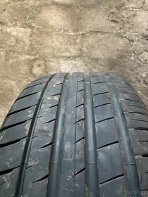 pneu nexen nfera ru1 255/55r18 109y - 5