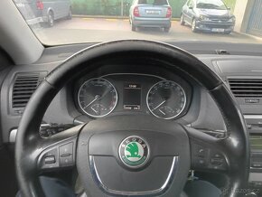 Octavia 2.0tdi 103 kW 2012 - 5