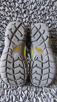 Keen sandálky boty US 1, EU 32/33, 20 cm. - 5