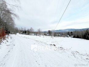 Prodej pozemku o velikosti 1 338 m2 k výstavbě rodinného dom - 5