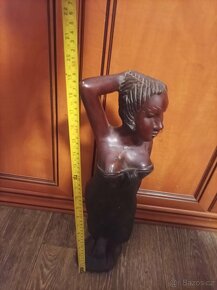 Dřevěná,vyřezávaná,africká socha 50 cm. - 5