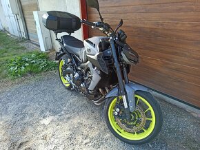 Yamaha MT-09 - 5