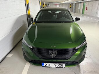 Peugeot 308,1.2PT,EAT8,ČR,1.MAJ,7711km,záruka do 11/2027 - 5