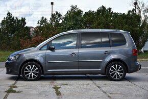 Volkswagen Touran 1.6 TDi HIGHLINE,NAVI,7MÍST,XENON,PANOR,TZ - 5