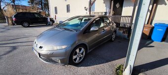 Civic 1.8 - 5