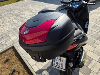 Yamaha XMAX 300 - Akrapovič, navigace, TOP STAV - 5