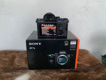 Sony Alpha A7 III - 5