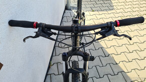 GT AGGRESOR Expert, hydraulické brzdy, Shimano Acera, Rám S - 5