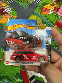 Hot wheels - 5