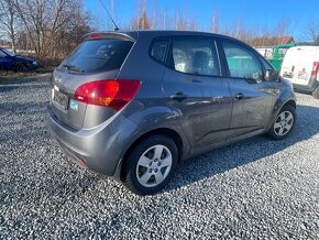 Kia Venga 1,6 i 92 kw - 5