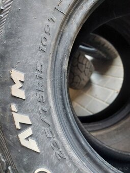 Pneu 235/75R15 AT - 5