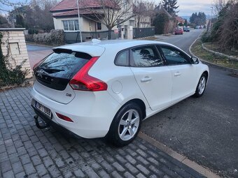 Volvo V40 D2, 2.0 - 5