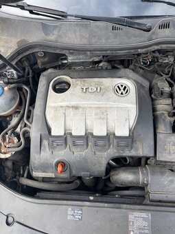 Passat B6 (2.0 TDI 125kw) - 5