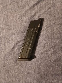 Airsoft pistole P-09 - 5