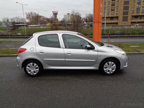 PEUGEOT 206 + 1.4i KOUPENO ČR,1.MAJITEL,NEHAVAROVÁNO - 5