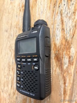 Exkluzivní Yaesu VX-3E – Klenot pro sběratele - 5