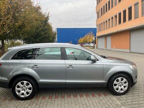 Prodám Audi Q7 3.0 TDi, V6 171 kW, Quattro po 1. majiteli. - 5