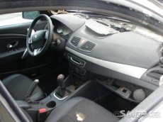 Renault Fluence 1,6 16V 2011 - díly z vozu - 5