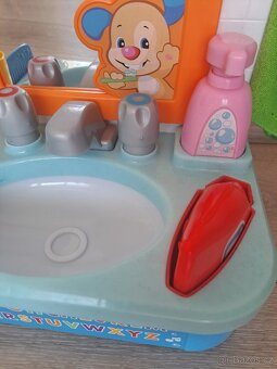 Fisher Price - pejskovo umyvadlo - 5