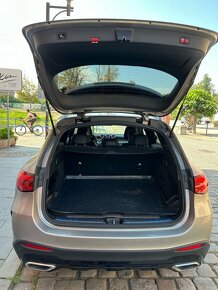 Mercedes-Benz GLC 300 4Matic AMG, 2023, 23 tis.km, 1.majitel - 5