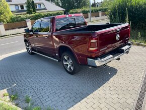 Ram 1500 5.7 hemi Laramie - 5