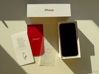 iPhone SE 2020, 128GB (product) RED - 5