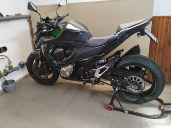 Kawasaki Z800 - 5