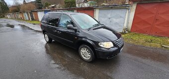 Chrysler Voyager - 5