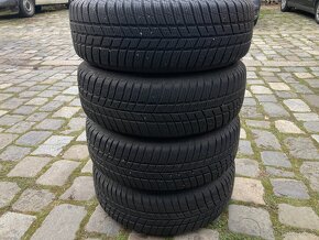 Zimní sada ŠKODA OCTAVIA 2 15" 5x112 BARUM 195/65R15 - 5