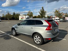 VOLVO XC60 T6 SUMMUM AWD, ACC, DYNAUDIO, NAVIGACE, KEYLESS - 5