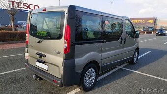 RENAULT TRAFIC 2.0DCI 84KW BUS 9 MÍST R.V.2009 - 5