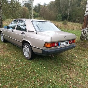 Prodam Mercedes 190E 2,3 Benzin , automat - bez koroze - 5