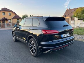 VW TOUAREG 3.0TDI rv.2021 - 5