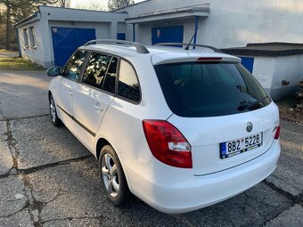 škoda fabia kombi 1.2 51kw 2012 serviska - 5