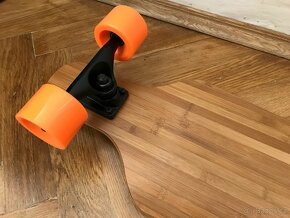 Jednomotorový Elektrický Longboard Scoobu X15 - 5