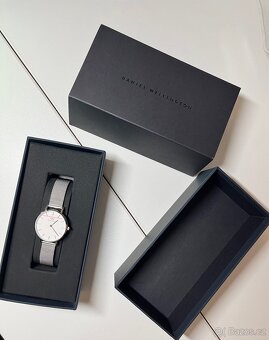 Stříbrné hodinky Daniel Wellington - 5