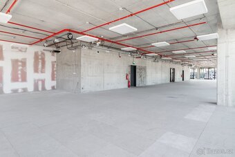 Pronájem kancelářských prostor 330 m2, Kolbenova, Praha - Vy - 5