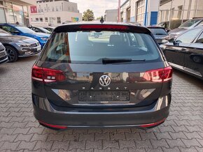 VW Passat B8 2.0TDI 110kW DSG FULL LED ACC Navigace ERGO Qi - 5