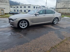 BMW 740d f01 rok 2010 velká výbava najeto 420tkm - 5