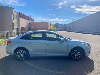 CHEVROLET CRUZE 1,6i EcoTec 91kW - 2.maj - pouze 78800km - 5