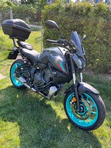 Yamaha MT 07 - 5