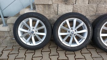 Alu kola 5x112 r17 originál Škoda Yeti - 5