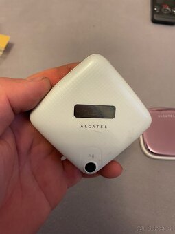 Alcatel - 5