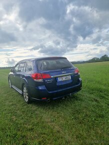 Subaru Legacy 2.5i - 5